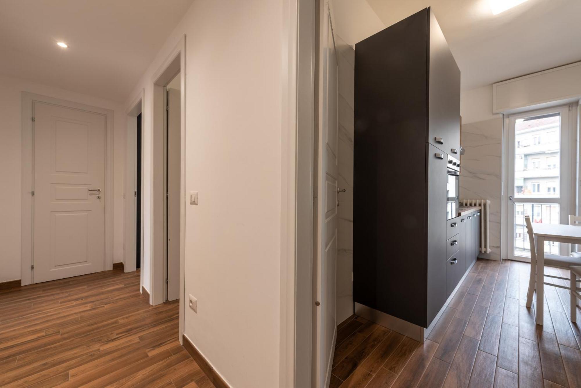 Guest Planet - Bicocca Suites Milano Εξωτερικό φωτογραφία